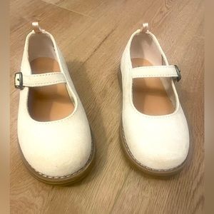 Toddler girl suede Mary Jane shoes - Size 10 - Old Navy
